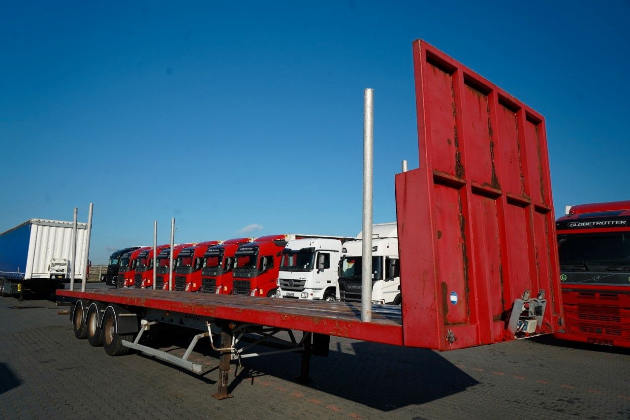 Trailor NACZEPA PLATFORMA / KŁONICE / OŚ SKRĘTNA - Semirimorchio cassonato/ Pianale: foto 2 Trailor NACZEPA PLATFORMA / KŁONICE / OŚ SKRĘTNA - Semirimorchio cassonato/ Pianale: foto 2