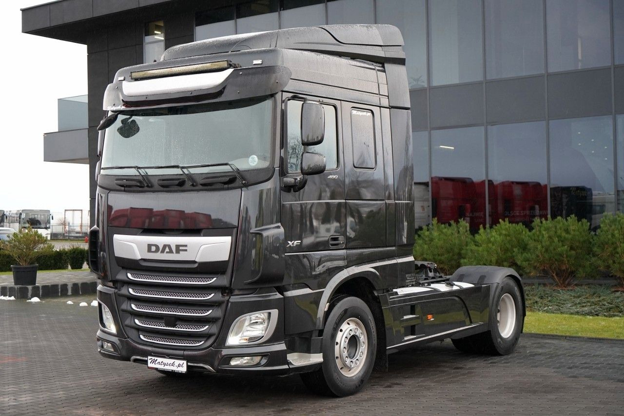 DAF XF 480 / SPACE CAB / HYDRAULIKA / ALUFELGI / - Trattore stradale: foto 4 DAF XF 480 / SPACE CAB / HYDRAULIKA / ALUFELGI / - Trattore stradale: foto 4