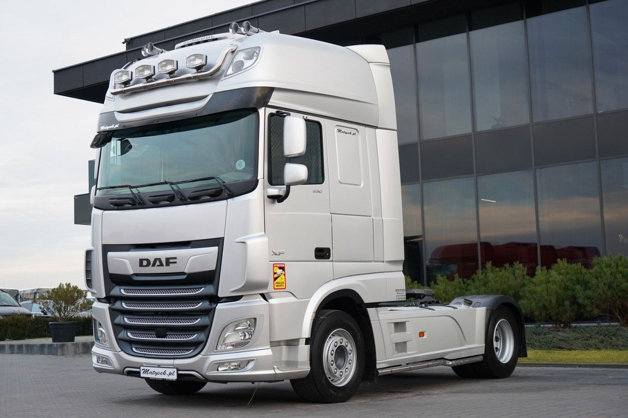 DAF XF 530 / I-PARK COOL / SUPER SPACE CAB / MIKROFL - Trattore stradale: foto 1 DAF XF 530 / I-PARK COOL / SUPER SPACE CAB / MIKROFL - Trattore stradale: foto 1