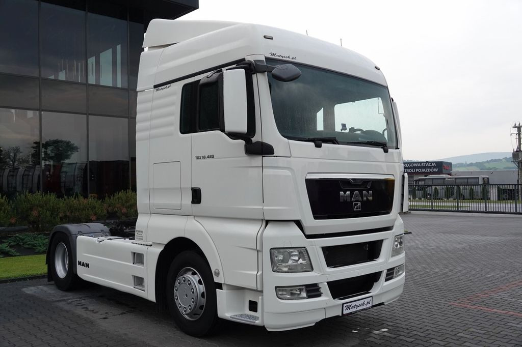 MAN TGX 18.480 / RETARDER / EURO 5 / EEV / SPROWADZO - Trattore stradale: foto 3 MAN TGX 18.480 / RETARDER / EURO 5 / EEV / SPROWADZO - Trattore stradale: foto 3