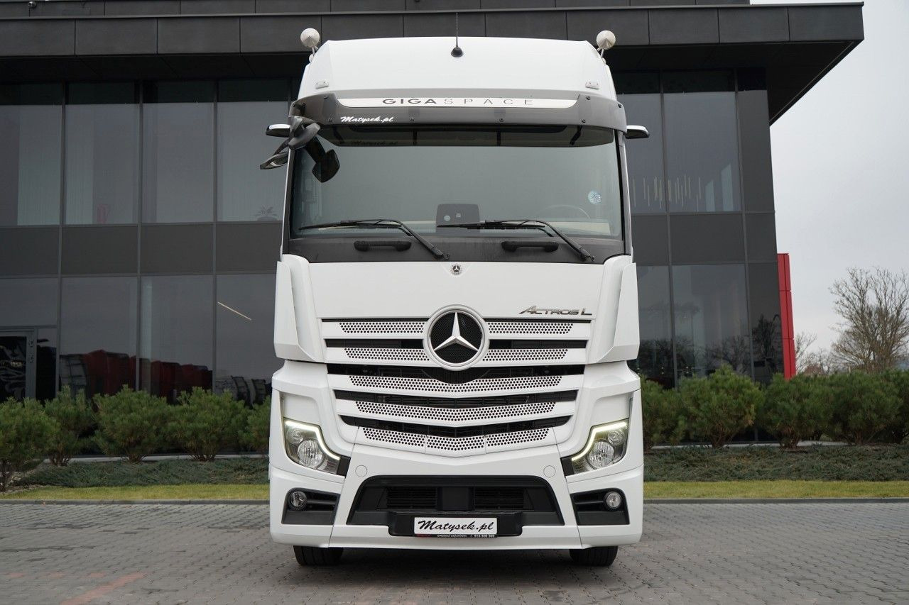 Mercedes-Benz ACTROS 1851 / RETARDER / GIGA SPACE / EURO 6 / - Trattore stradale: foto 3 Mercedes-Benz ACTROS 1851 / RETARDER / GIGA SPACE / EURO 6 / - Trattore stradale: foto 3