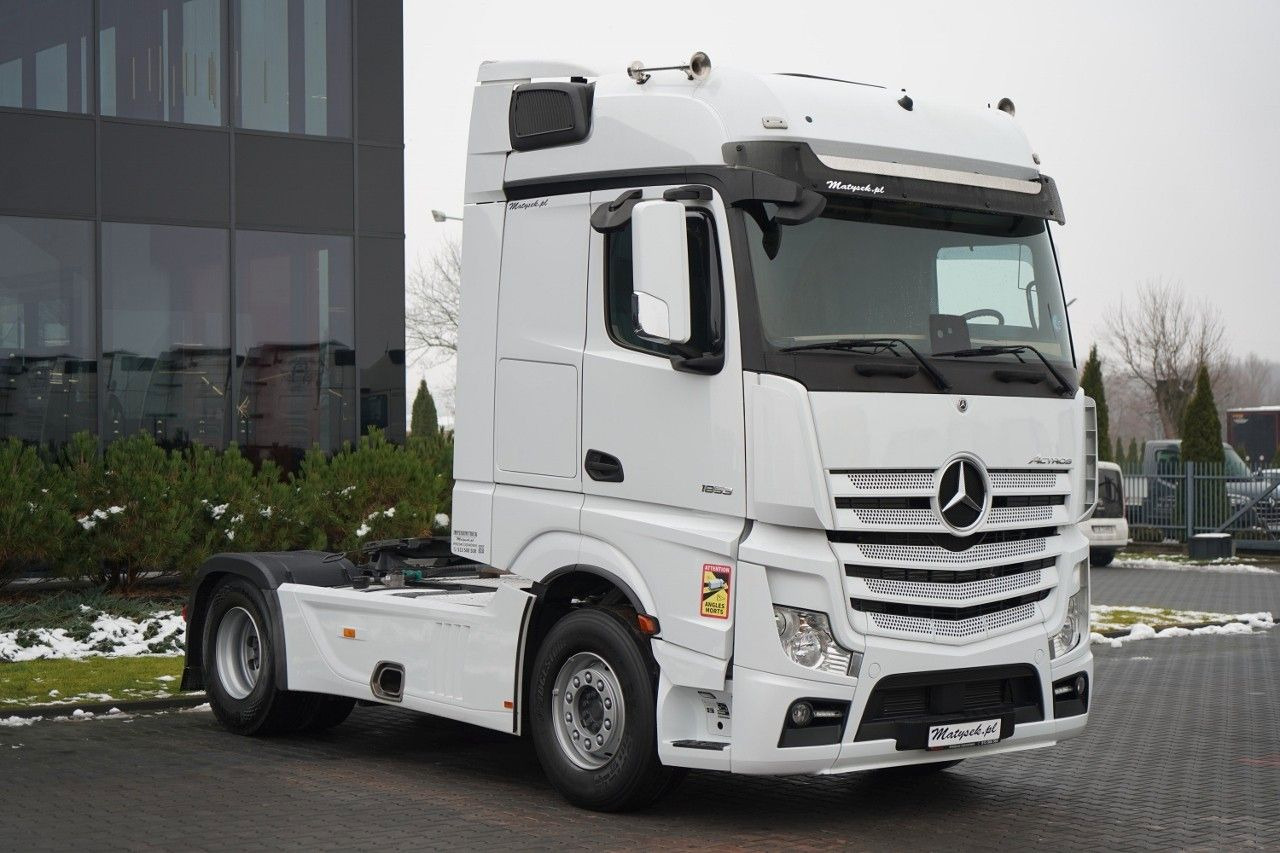 Mercedes-Benz ACTROS 1853 / HYDRAULIKA / RETARDER / BIG SPACE - Trattore stradale: foto 4 Mercedes-Benz ACTROS 1853 / HYDRAULIKA / RETARDER / BIG SPACE - Trattore stradale: foto 4