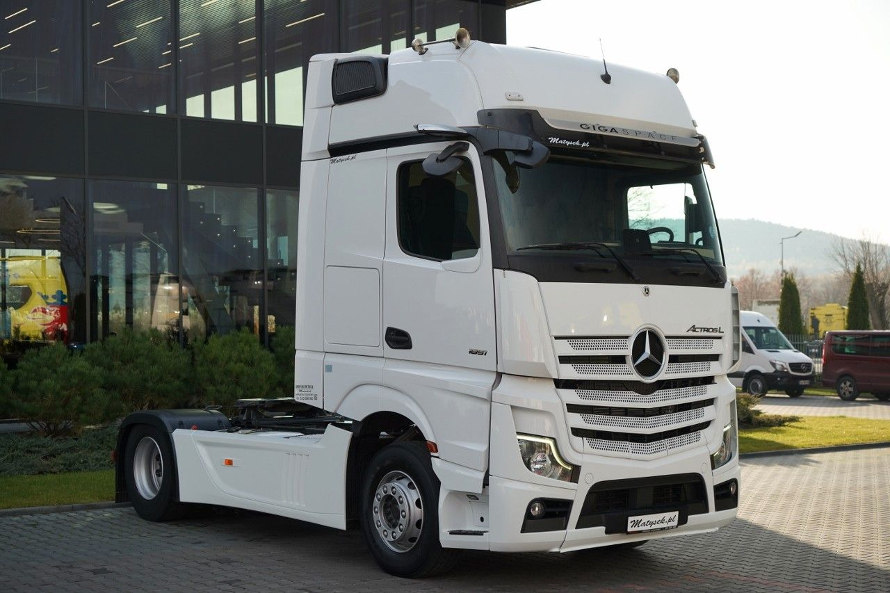 Mercedes-Benz ACTROS L 1851 / GIGA SPACE / RETARDER / 2022 R - Trattore stradale: foto 4 Mercedes-Benz ACTROS L 1851 / GIGA SPACE / RETARDER / 2022 R - Trattore stradale: foto 4