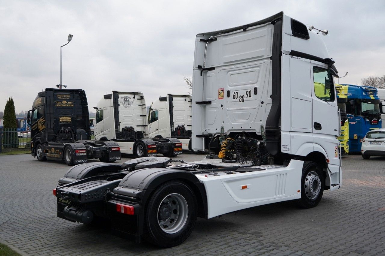 Leasing di  Mercedes-Benz ACTROS L 1851 / GIGA SPACE / RETARDER / 2022 R Mercedes-Benz ACTROS L 1851 / GIGA SPACE / RETARDER / 2022 R: foto 8