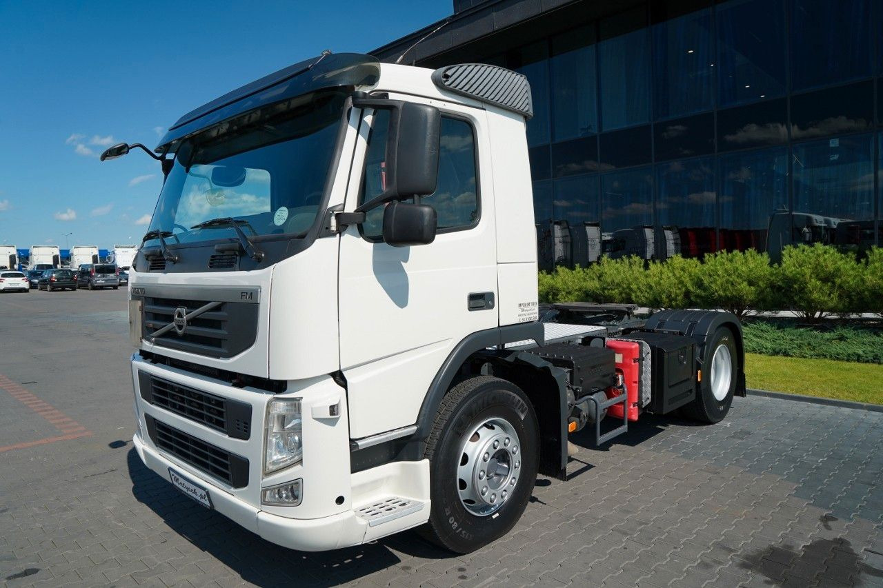 Volvo FM 380 / PEŁNY ADR / NISKA KABINA / DZIENNA KABI - Trattore stradale: foto 5 Volvo FM 380 / PEŁNY ADR / NISKA KABINA / DZIENNA KABI - Trattore stradale: foto 5