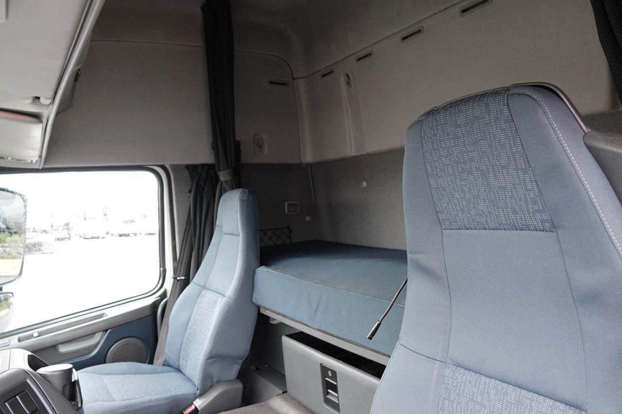Trattore stradale nuovo Volvo FM 450 / ADR / ALUFELGI / WAGA: 6900KG / EURO 5: foto 12
