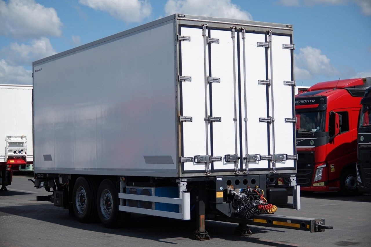 Wielton PRZYCZEPA CHŁODNIA / IGLOOCAR / THERMO KING - FR - Rimorchio frigorifero: foto 4 Wielton PRZYCZEPA CHŁODNIA / IGLOOCAR / THERMO KING - FR - Rimorchio frigorifero: foto 4