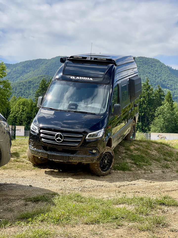 ADRIA Super Twin 600 SP - Furgonato: foto 3 ADRIA Super Twin 600 SP - Furgonato: foto 3