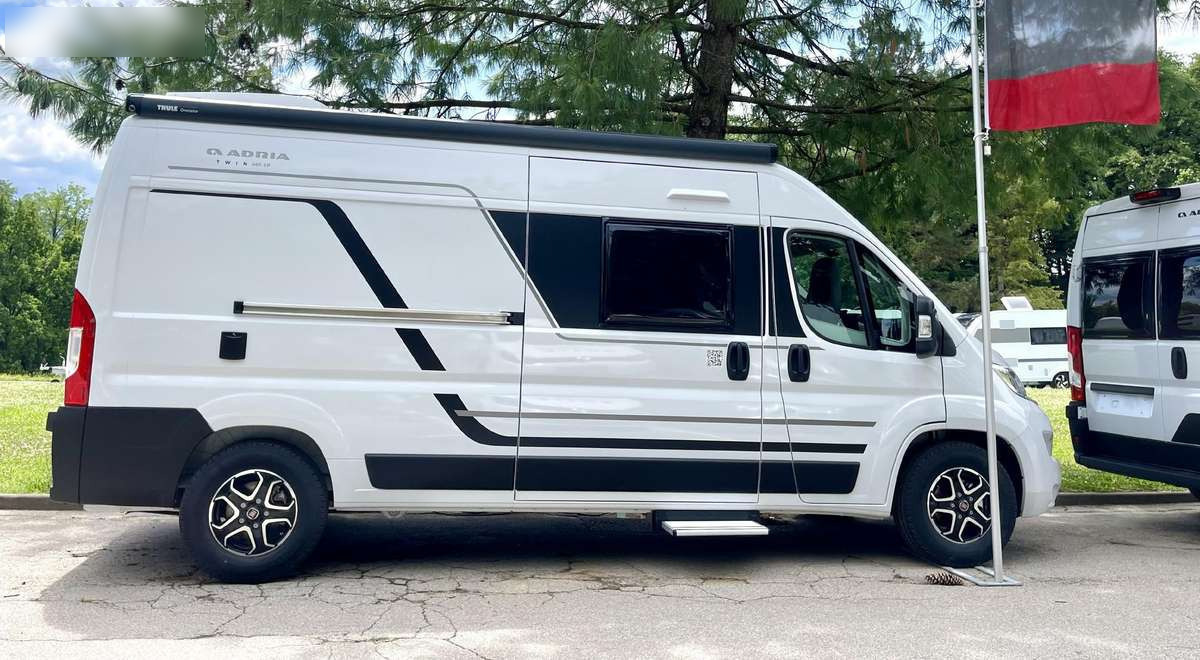 Adria Twin 600 SP Family - Furgonato: foto 1 Adria Twin 600 SP Family - Furgonato: foto 1