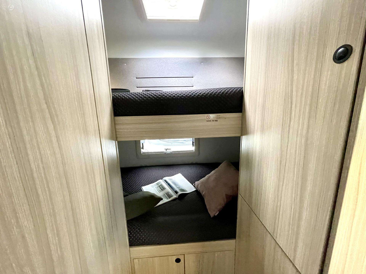 Camper mansardato nuovo Sun Living A70DK: foto 9