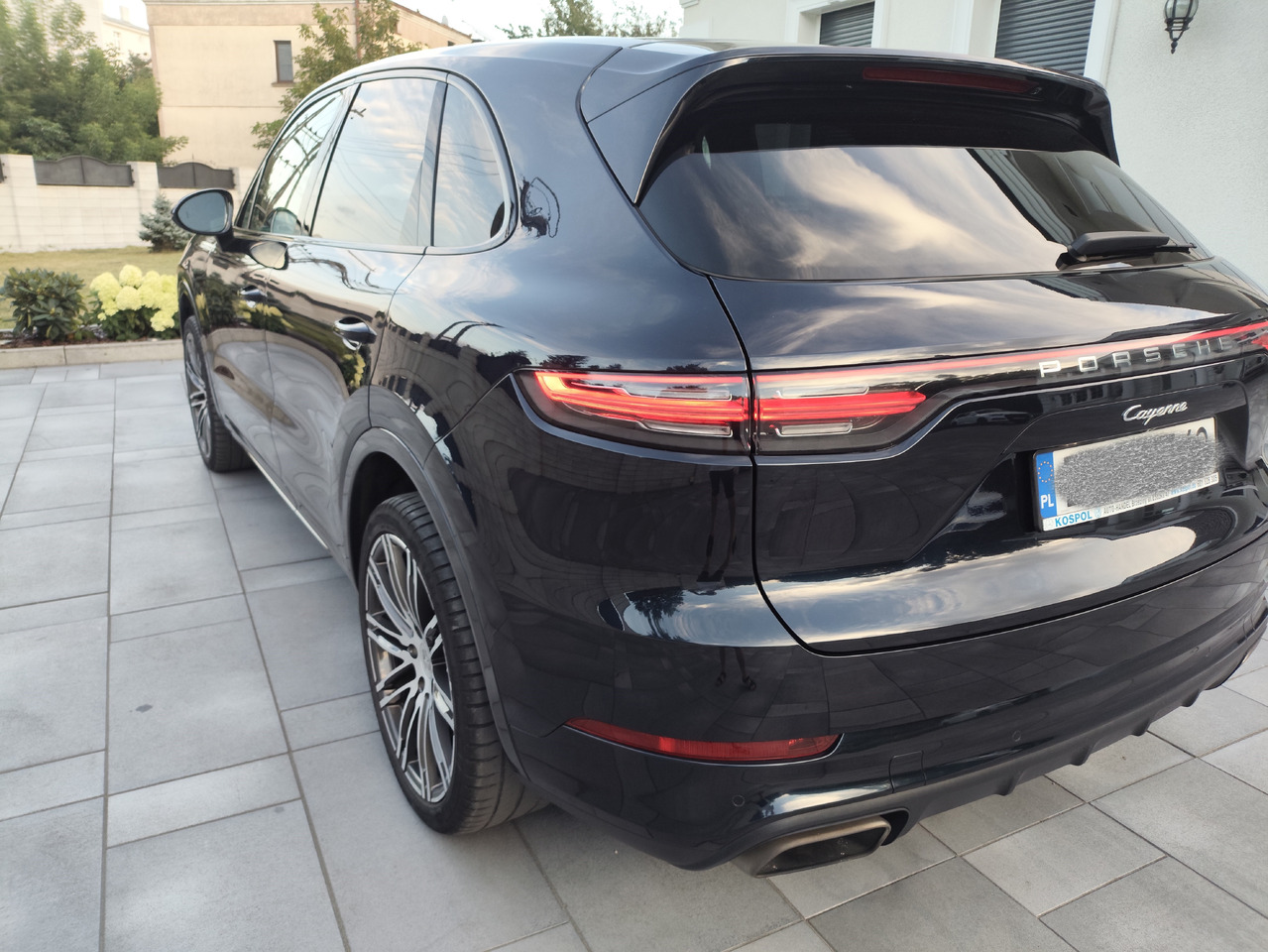 PORSCHE CAYENNE - Autovettura: foto 4 PORSCHE CAYENNE - Autovettura: foto 4