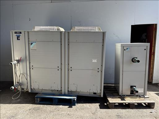 Daikin EWAQ040BAWHBH Water chiller - Macchina alimentare: foto 1 Daikin EWAQ040BAWHBH Water chiller - Macchina alimentare: foto 1
