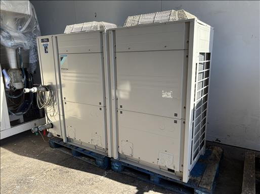 Daikin EWAQ040BAWHBH Water chiller - Macchina alimentare: foto 3 Daikin EWAQ040BAWHBH Water chiller - Macchina alimentare: foto 3