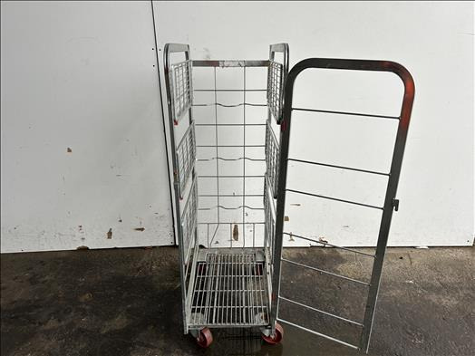 Macchina alimentare NNP Dairy trolleys: foto 7 Macchina alimentare NNP Dairy trolleys: foto 7