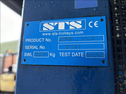 STS STP01 Power clamp drum tipper - Macchina per imballaggio: foto 5 STS STP01 Power clamp drum tipper - Macchina per imballaggio: foto 5