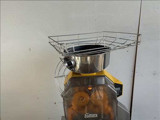 Zumex Speed Pro Self Service Juicer - Macchina alimentare: foto 4 Zumex Speed Pro Self Service Juicer - Macchina alimentare: foto 4