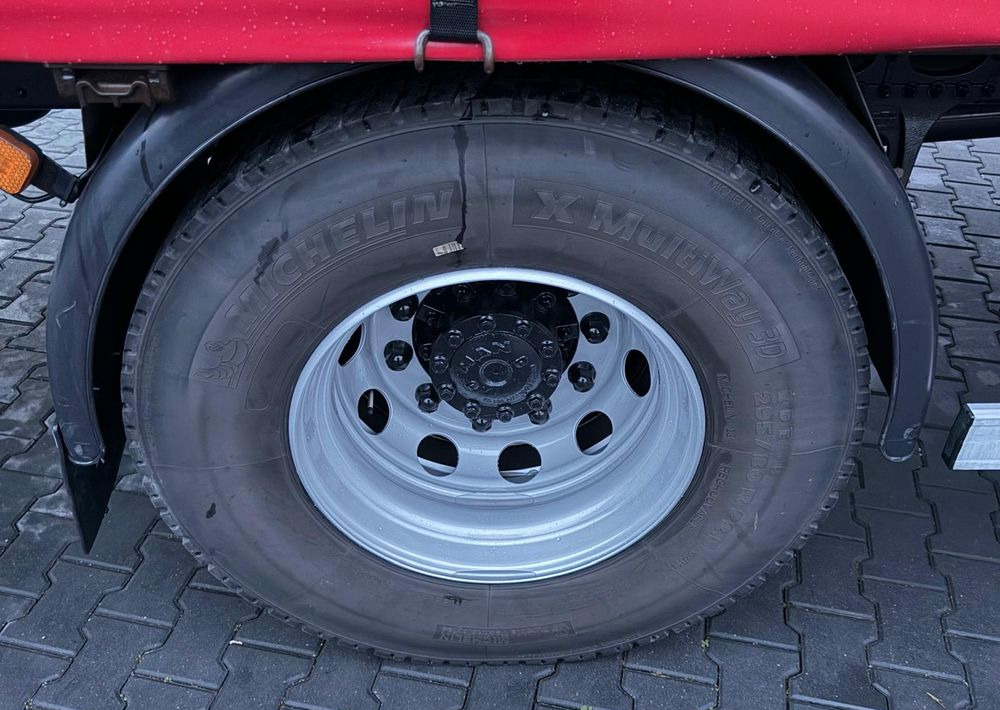 Camion centinato MAN TGM 15.250 / FIRANKA / 2018R / KLIMA POSTOJOWA /SPROWADZONY / 20 PALET / E6 / WINDA /: foto 12 Camion centinato MAN TGM 15.250 / FIRANKA / 2018R / KLIMA POSTOJOWA /SPROWADZONY / 20 PALET / E6 / WINDA /: foto 12