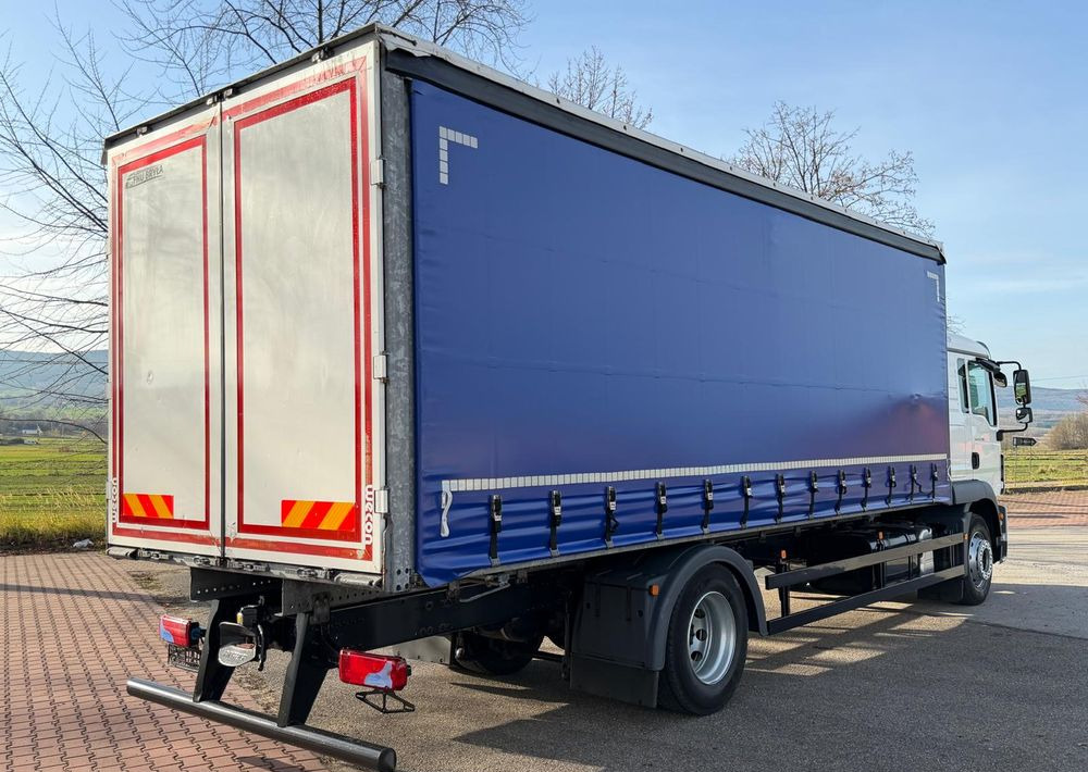 MAN TGM 15.290 / FIRANKA / 2016R / KLIMA POSTOJOWA /SPROWADZONY/ 8T ŁADOWNOŚĆ / 17 PALET / E6 / WINDA / - Camion centinato: foto 5 MAN TGM 15.290 / FIRANKA / 2016R / KLIMA POSTOJOWA /SPROWADZONY/ 8T ŁADOWNOŚĆ / 17 PALET / E6 / WINDA / - Camion centinato: foto 5