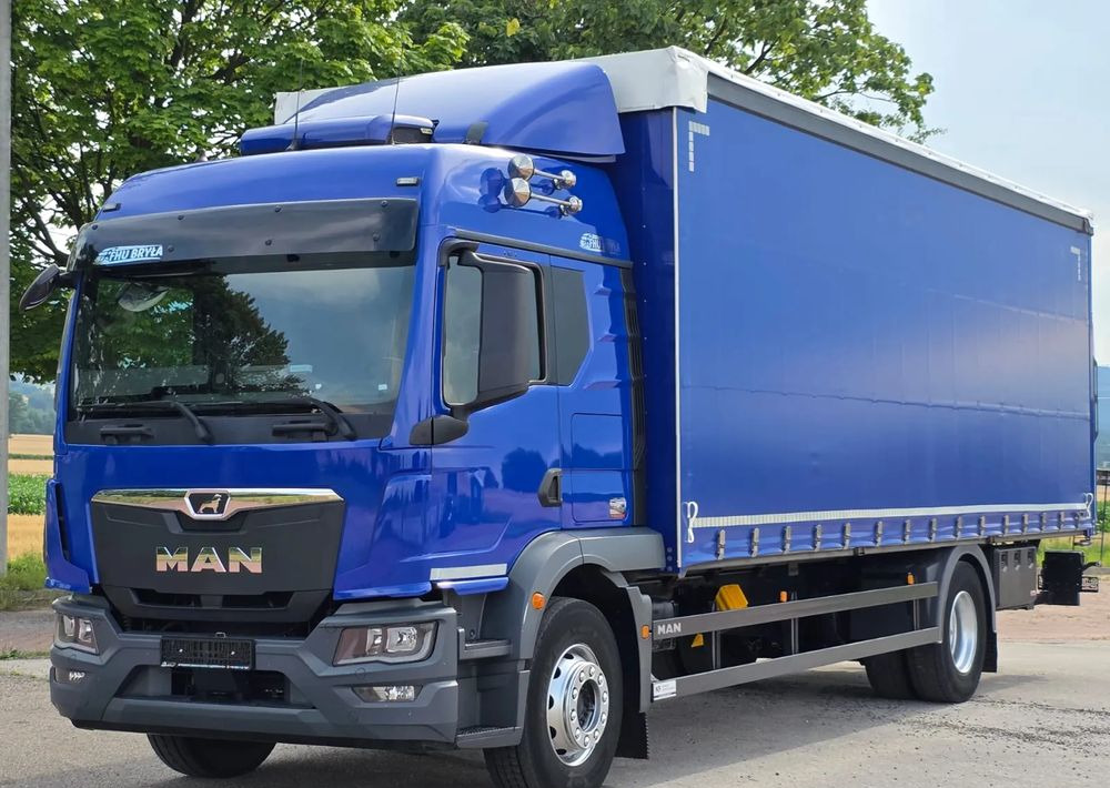 Camion centinato MAN TGM 18.320 / 18.290 / NOWY MODEL / E6 / 20PALET / 9200 ŁADOWNOŚĆ / SERWISOWANY / NISKI PRZEBIEG / WINDA / FIRANKA / SPROWADZONY / 2021 / NISKI PRZEBIEG /PIERWSZY WŁAŚCICIEL/: foto 10