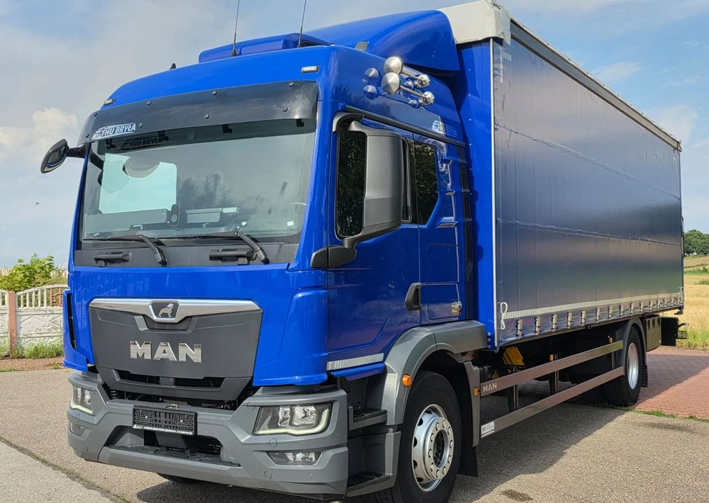 Camion centinato MAN TGM 18.320 / 18.290 / NOWY MODEL / E6 / 20PALET / 9200 ŁADOWNOŚĆ / SERWISOWANY / NISKI PRZEBIEG / WINDA / FIRANKA / SPROWADZONY / 2021 / NISKI PRZEBIEG /PIERWSZY WŁAŚCICIEL/: foto 8