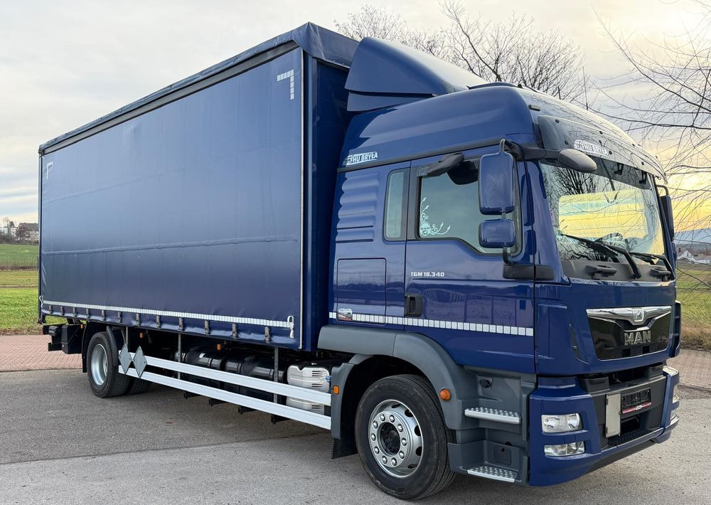 MAN TGM 18.340 / FIRANKA / SPROWADZONY / 9100 ŁADOWNOŚĆ / 18 PALET / E6 / WINDA / - Camion centinato: foto 1 MAN TGM 18.340 / FIRANKA / SPROWADZONY / 9100 ŁADOWNOŚĆ / 18 PALET / E6 / WINDA / - Camion centinato: foto 1