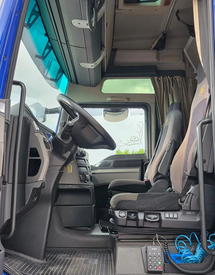 Autocarro telaio MAN TGX 18.430 / SPROWADZONY / DO ŻYWCA / 2020 / KLIMA POSTOJOWA / SERWISOWANY / JAK NOWY / NISKI PRZEBIEG / RAMA / BDF / E6: foto 17