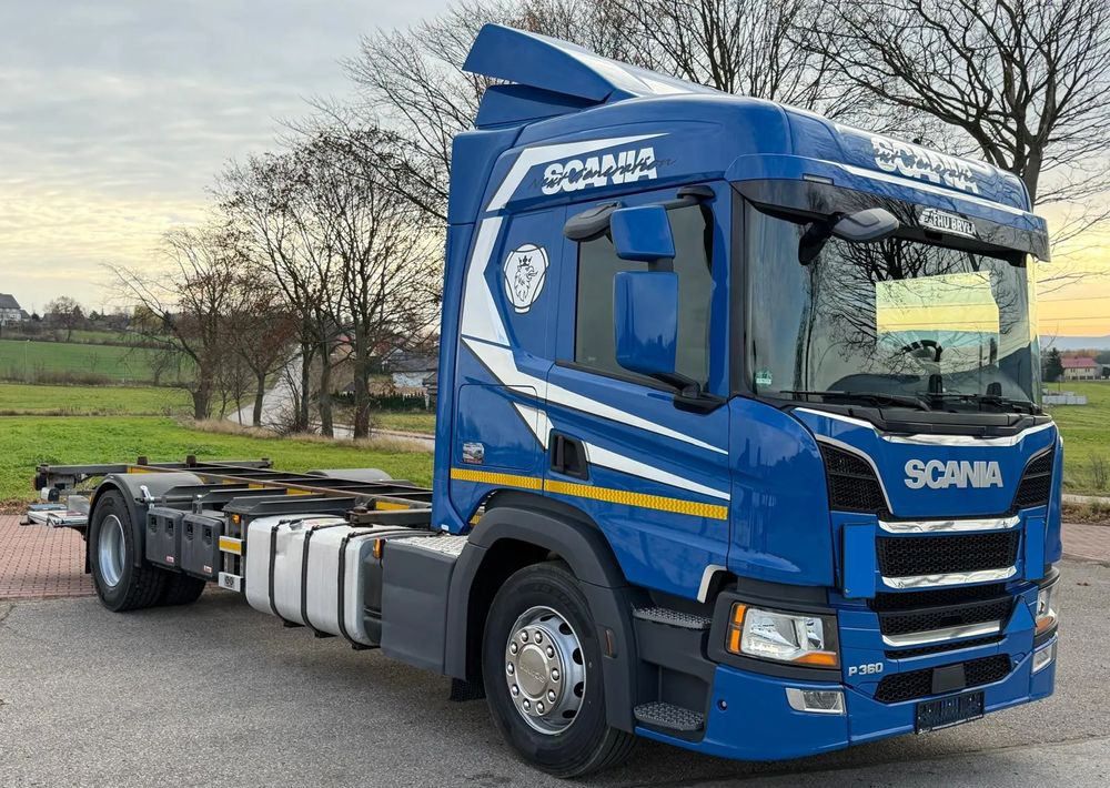 Scania P360 / P410 / BDF / RAMA / FIRANKA / PEŁNA SYPIALKA / WINDA / E6 / CAŁA NA PODUSZKACH / ROZSTAW OSI 5.5M / LAWETA / DO ŻYWCA / DO BYDŁA / DO ZABUDOWY / SPROWADZONA - Autocarro telaio: foto 2 Scania P360 / P410 / BDF / RAMA / FIRANKA / PEŁNA SYPIALKA / WINDA / E6 / CAŁA NA PODUSZKACH / ROZSTAW OSI 5.5M / LAWETA / DO ŻYWCA / DO BYDŁA / DO ZABUDOWY / SPROWADZONA - Autocarro telaio: foto 2