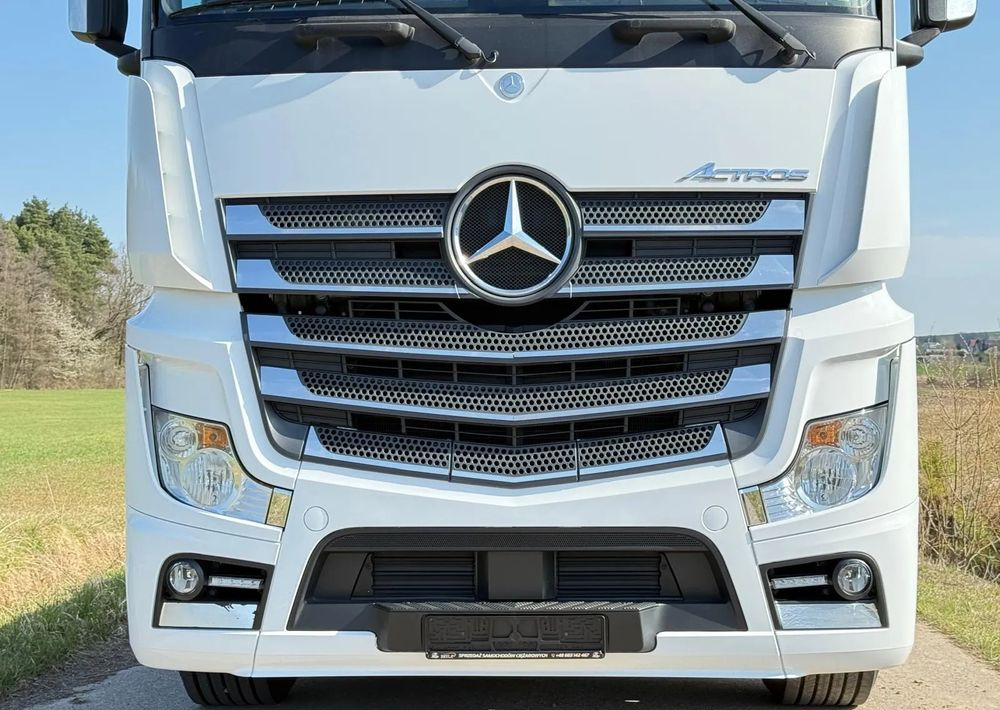 Mercedes-Benz ACTROS 1853/1845/E6/BIG SPACE/STANDARD/2019/ALUSY/NISKI PRZEBIEG/ - Trattore stradale: foto 4 Mercedes-Benz ACTROS 1853/1845/E6/BIG SPACE/STANDARD/2019/ALUSY/NISKI PRZEBIEG/ - Trattore stradale: foto 4