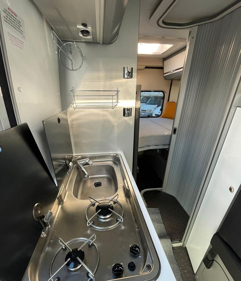 Adria TWIN 600 SPT - Camper: foto 5 Adria TWIN 600 SPT - Camper: foto 5