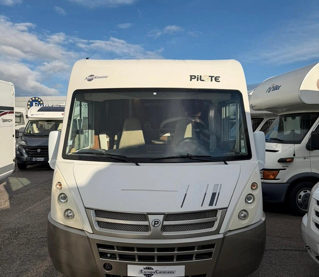 Pilote G740 - Motorhome: foto 1 Pilote G740 - Motorhome: foto 1