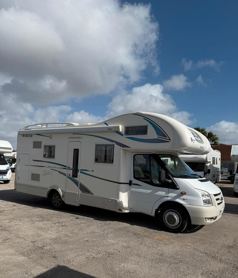 Rimor NEMHO 59 - Camper mansardato: foto 2 Rimor NEMHO 59 - Camper mansardato: foto 2