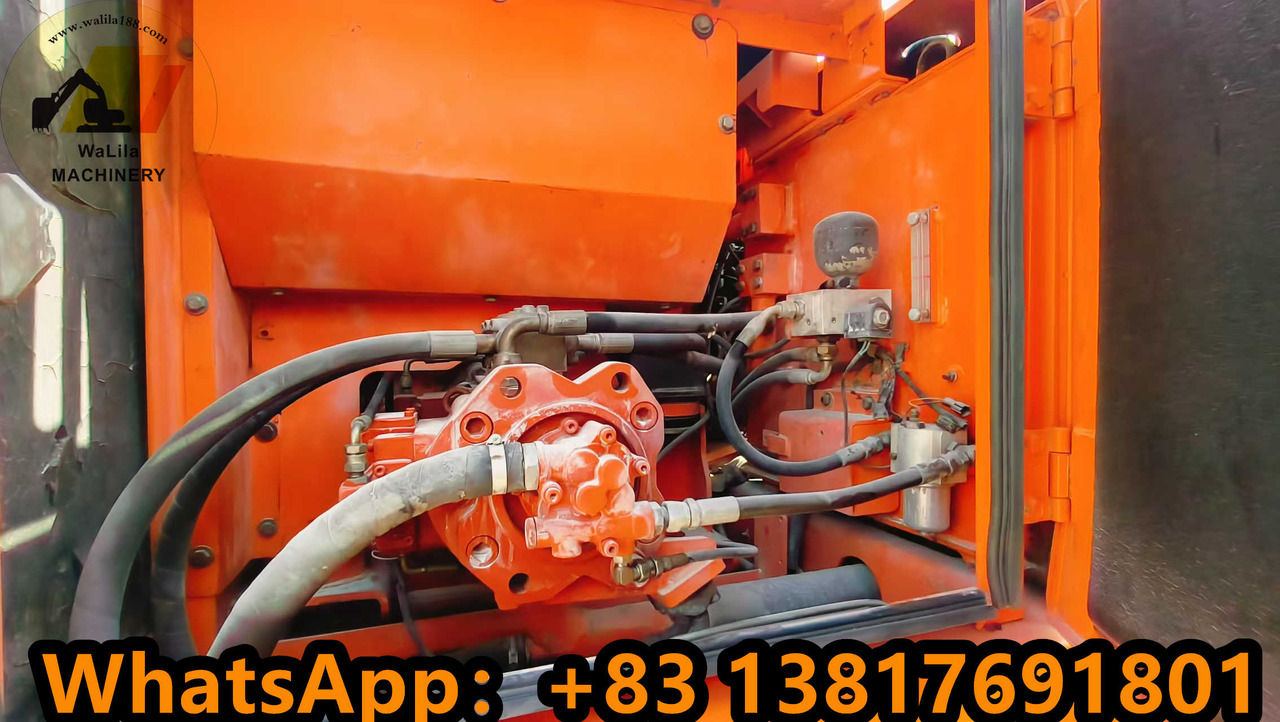 DOOSAN DH225 - Escavatore cingolato: foto 2 DOOSAN DH225 - Escavatore cingolato: foto 2
