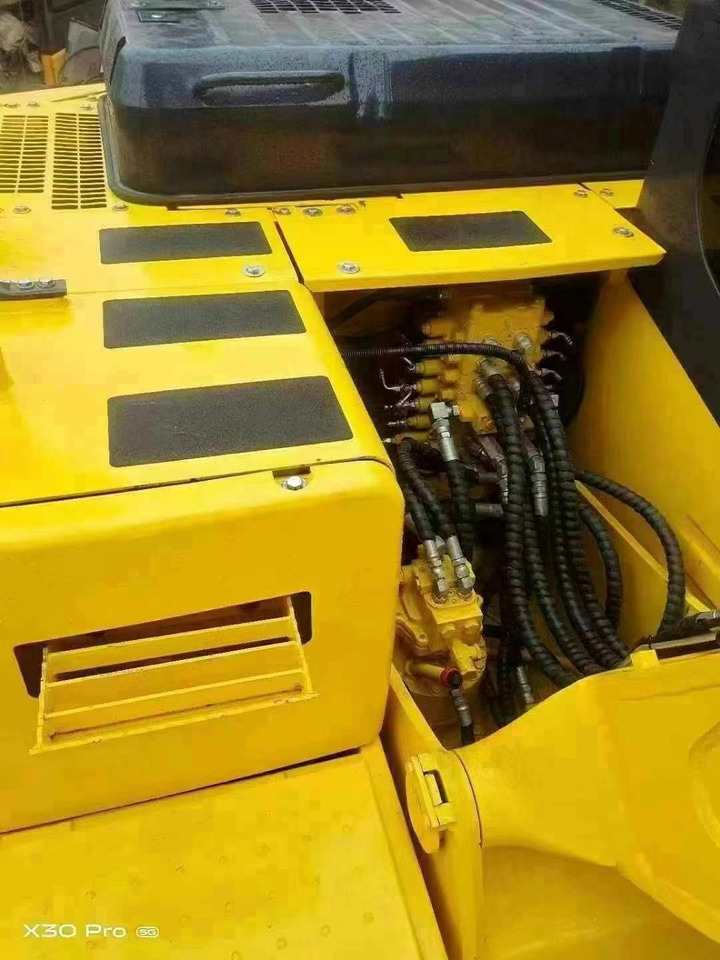 Komatsu PC 130-7 PC130 PC130-7 - Escavatore cingolato: foto 5 Komatsu PC 130-7 PC130 PC130-7 - Escavatore cingolato: foto 5