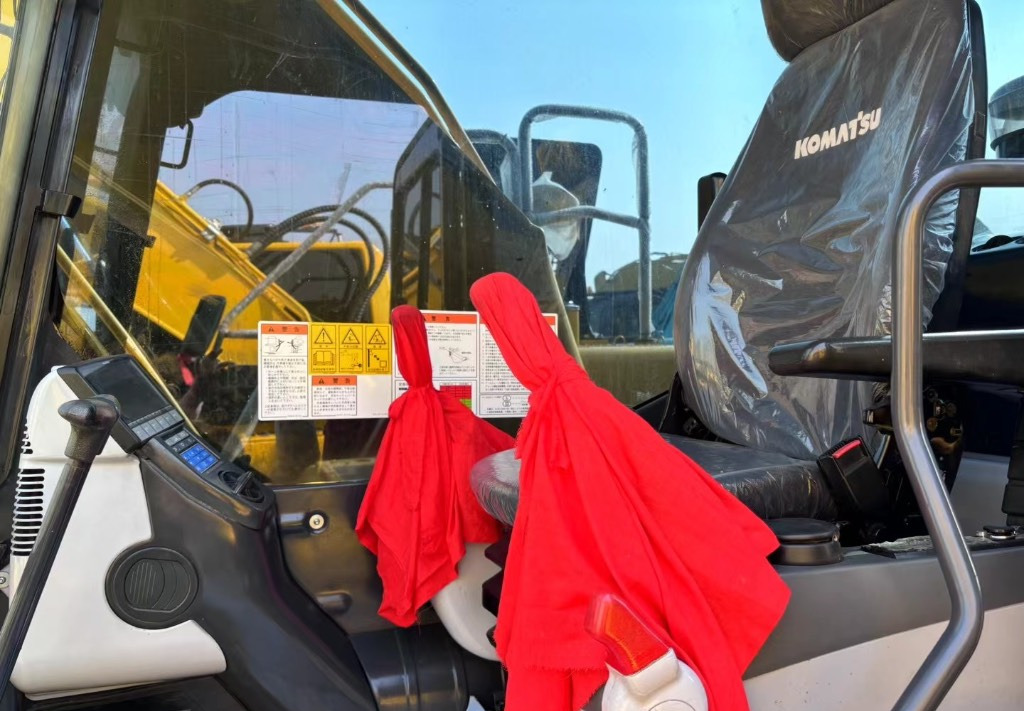 Komatsu PC 210 LC-8 - Escavatore cingolato: foto 5 Komatsu PC 210 LC-8 - Escavatore cingolato: foto 5