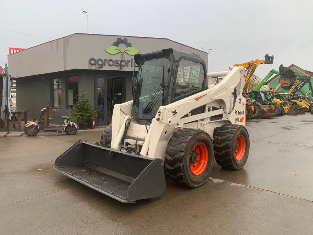 Bobcat S 850 - Minipala: foto 1 Bobcat S 850 - Minipala: foto 1