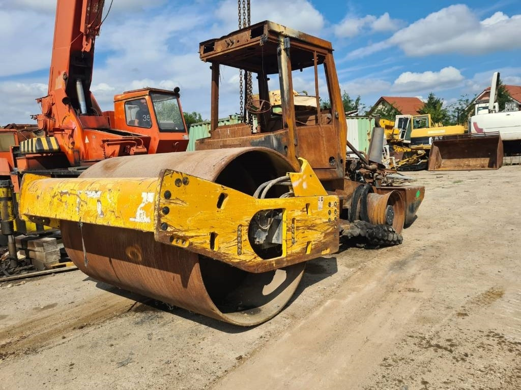 Bomag BW 213 D H-4 FOR PARTS - Rullo compattatore/ Rullo compressore: foto 1 Bomag BW 213 D H-4 FOR PARTS - Rullo compattatore/ Rullo compressore: foto 1