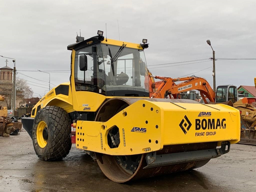 Bomag BW219 DH5+3D Trimble GPS - Rullo compattatore/ Rullo compressore: foto 4 Bomag BW219 DH5+3D Trimble GPS - Rullo compattatore/ Rullo compressore: foto 4
