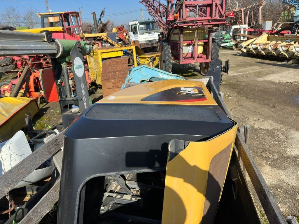 CAT TH 417C TH 414C BONNET - Telaio per Macchina da cantiere: foto 2 CAT TH 417C TH 414C BONNET - Telaio per Macchina da cantiere: foto 2