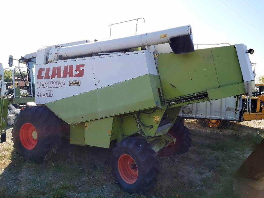 Claas Lexion 480 - Mietitrebbia: foto 2 Claas Lexion 480 - Mietitrebbia: foto 2