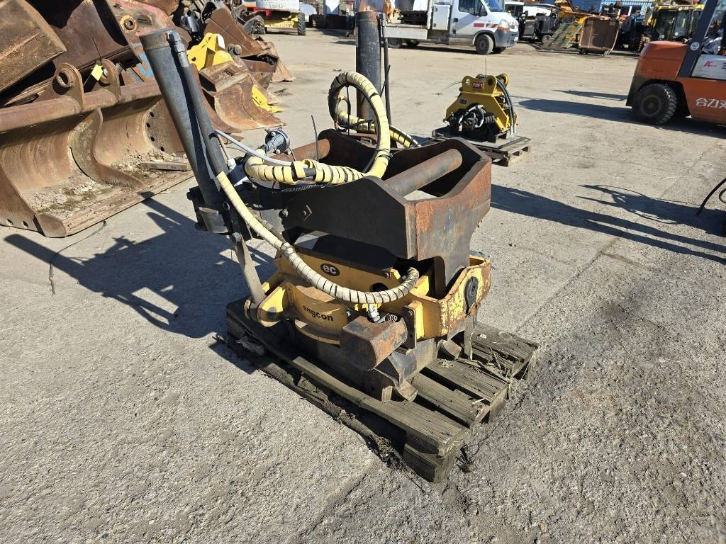 Engcon EC30 Rototilt - Tiltrotator: foto 2 Engcon EC30 Rototilt - Tiltrotator: foto 2
