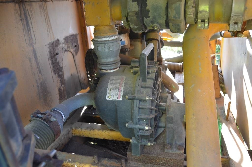 HD 4000 - Polverizzatore trainato: foto 3 HD 4000 - Polverizzatore trainato: foto 3