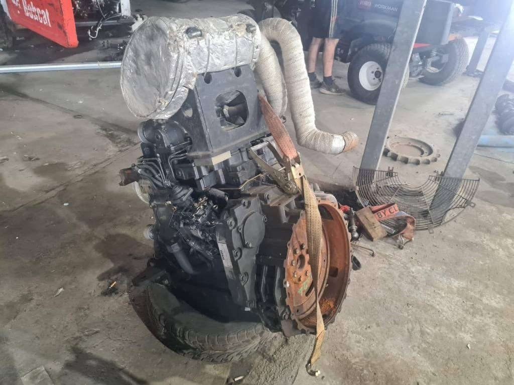 Iveco F4GE9484F ENGINE - Motore per Macchina da cantiere: foto 3 Iveco F4GE9484F ENGINE - Motore per Macchina da cantiere: foto 3