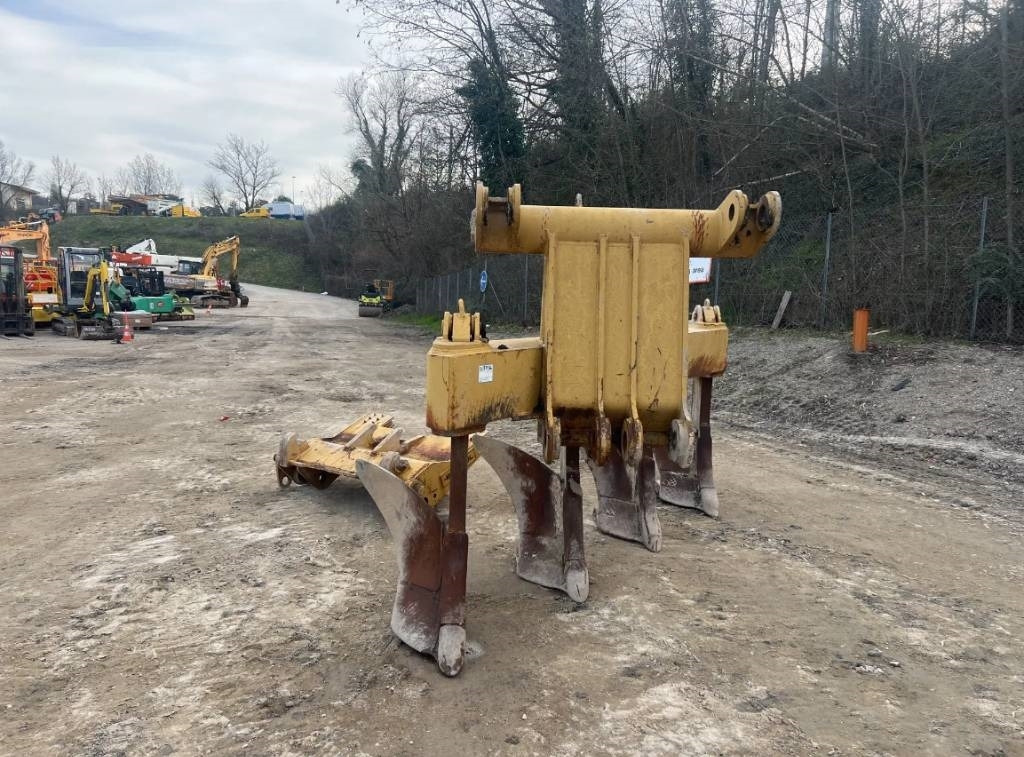 Jonquet Charrue PLOW - Aratro: foto 2 Jonquet Charrue PLOW - Aratro: foto 2