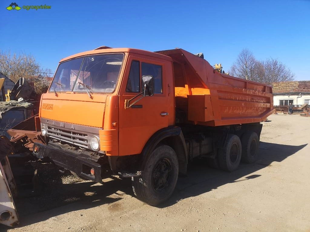 Kamaz 5511 - Autocarro ribaltabile: foto 1 Kamaz 5511 - Autocarro ribaltabile: foto 1