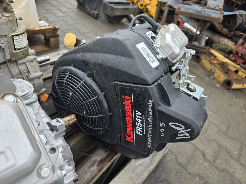 Kawasaki SRB3/P V-0113 ENGINE  - Motore per Macchina da cantiere: foto 1 Kawasaki SRB3/P V-0113 ENGINE  - Motore per Macchina da cantiere: foto 1