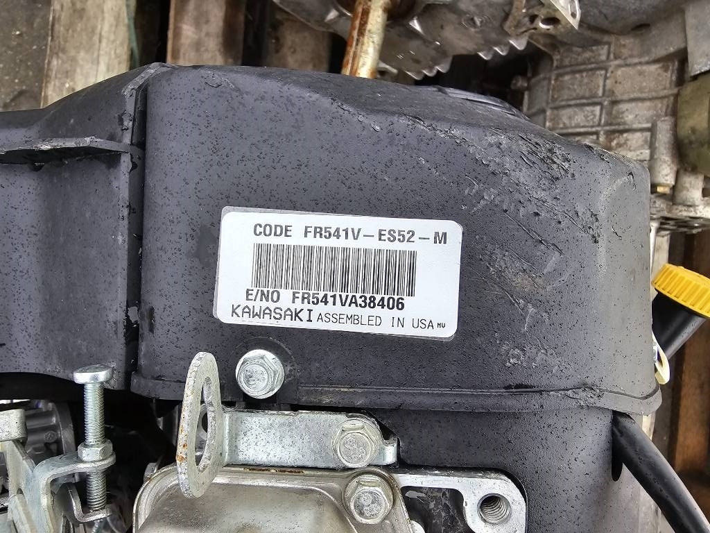Kawasaki SRB3/P V-0113 ENGINE  - Motore per Macchina da cantiere: foto 5 Kawasaki SRB3/P V-0113 ENGINE  - Motore per Macchina da cantiere: foto 5