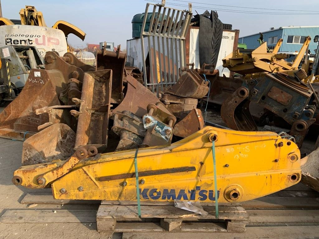 Komatsu WB97 BULDOEXCAVATOR ARM - Braccio per Macchina da cantiere: foto 1 Komatsu WB97 BULDOEXCAVATOR ARM - Braccio per Macchina da cantiere: foto 1