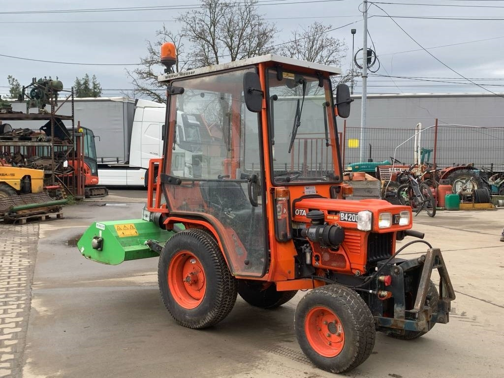 Trattore Kubota B 4200: foto 6