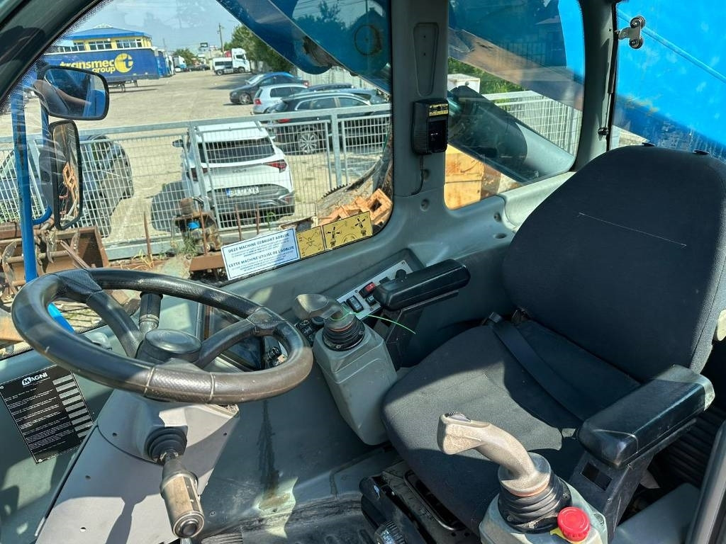 Sollevatore telescopico Magni RTH 5,23: foto 9