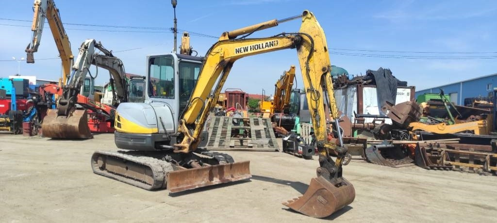 New Holland E 50.2 C - Miniescavatore: foto 1 New Holland E 50.2 C - Miniescavatore: foto 1